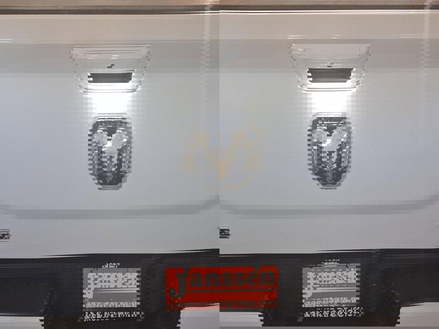 Used 2024 RAM 2500 Laramie image 18