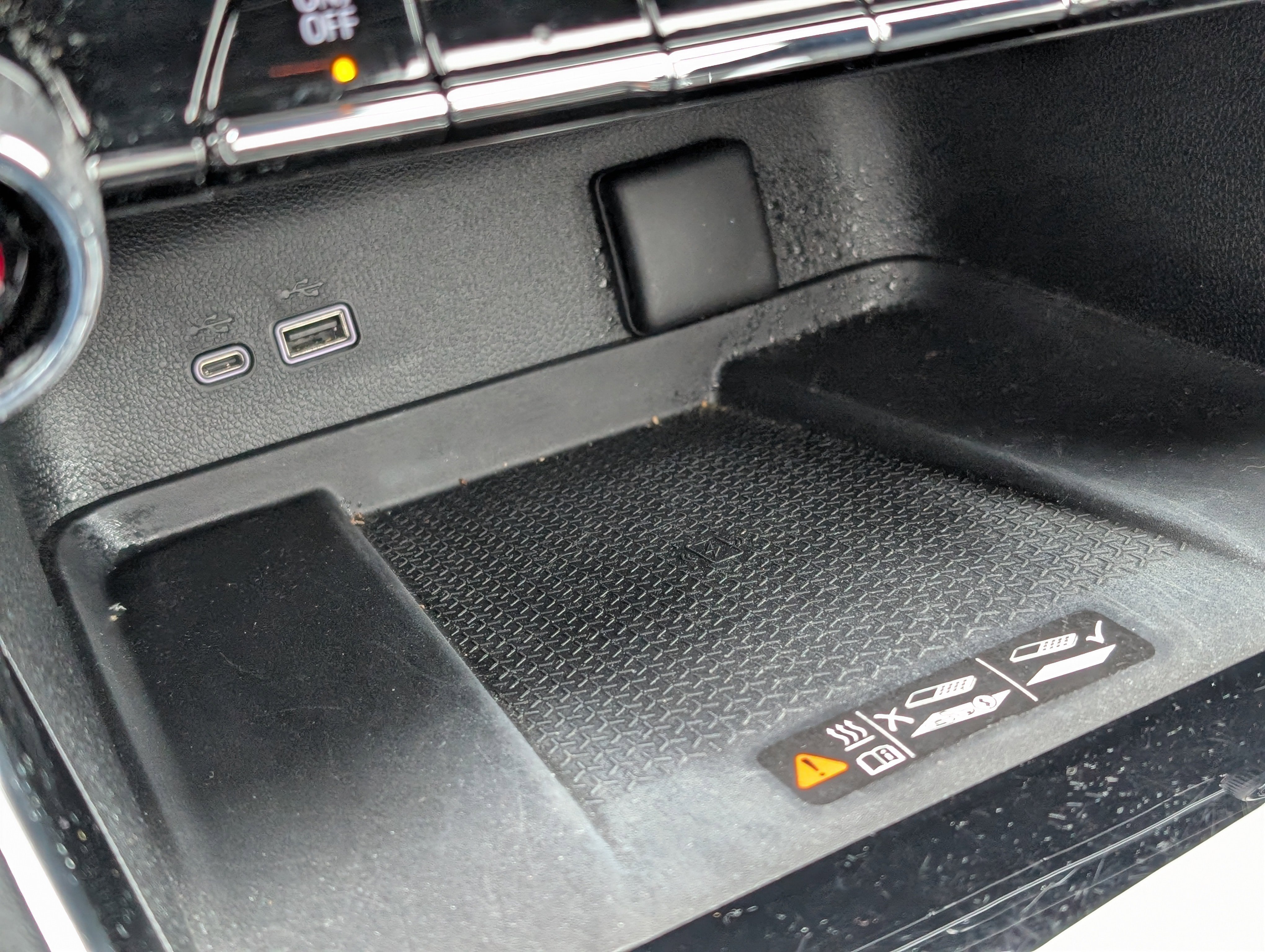 Used 2025 Chevrolet Traverse Z71 image 22