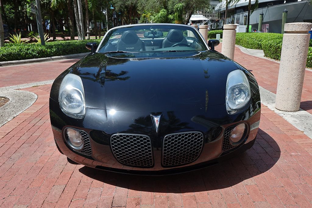 Used 2007 Pontiac Solstice GXP w/ Premium Package RWD image 20