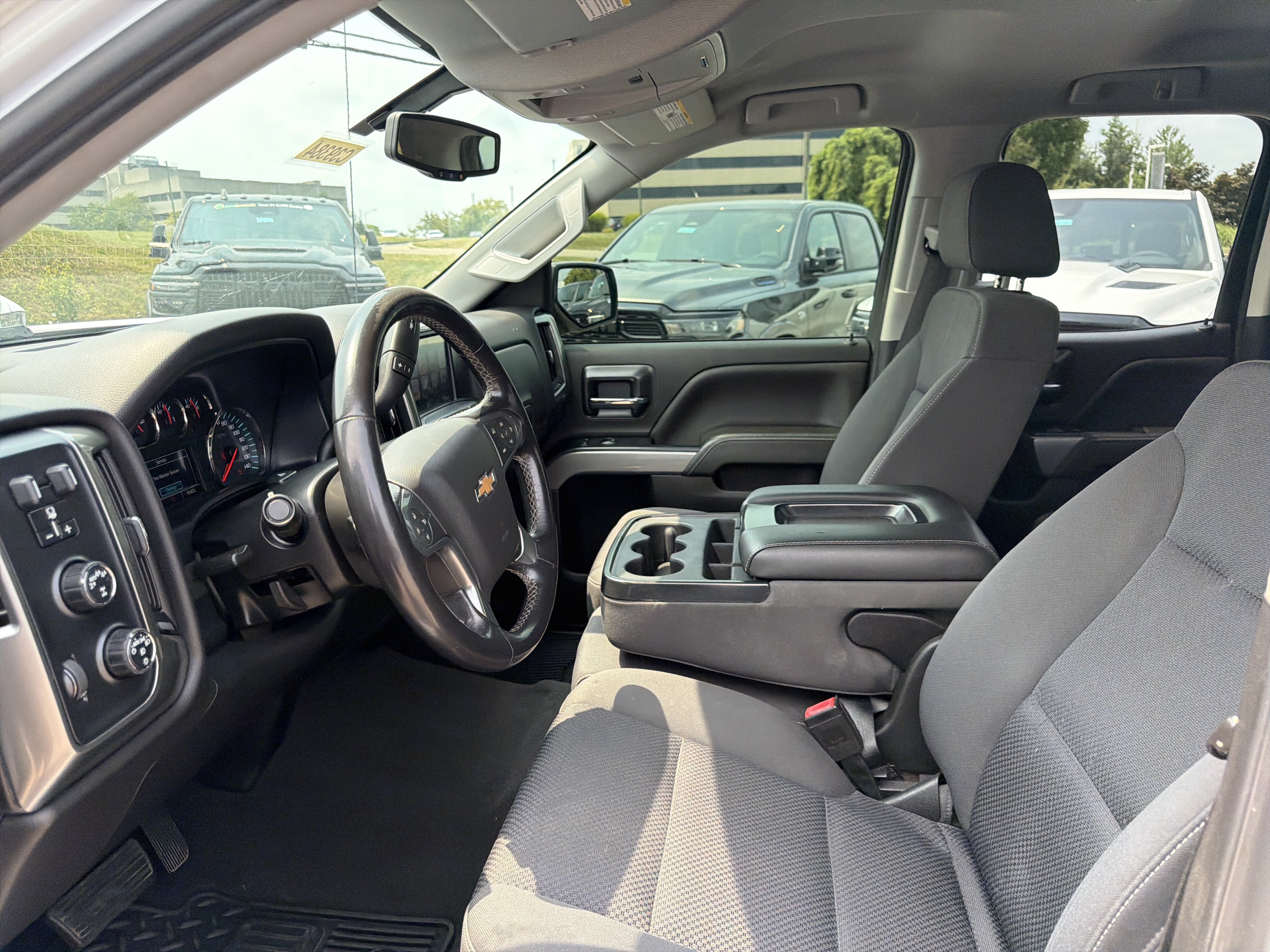 Used 2019 Chevrolet Silverado 1500 LT w/ All Star Edition AWD/4WD image 16