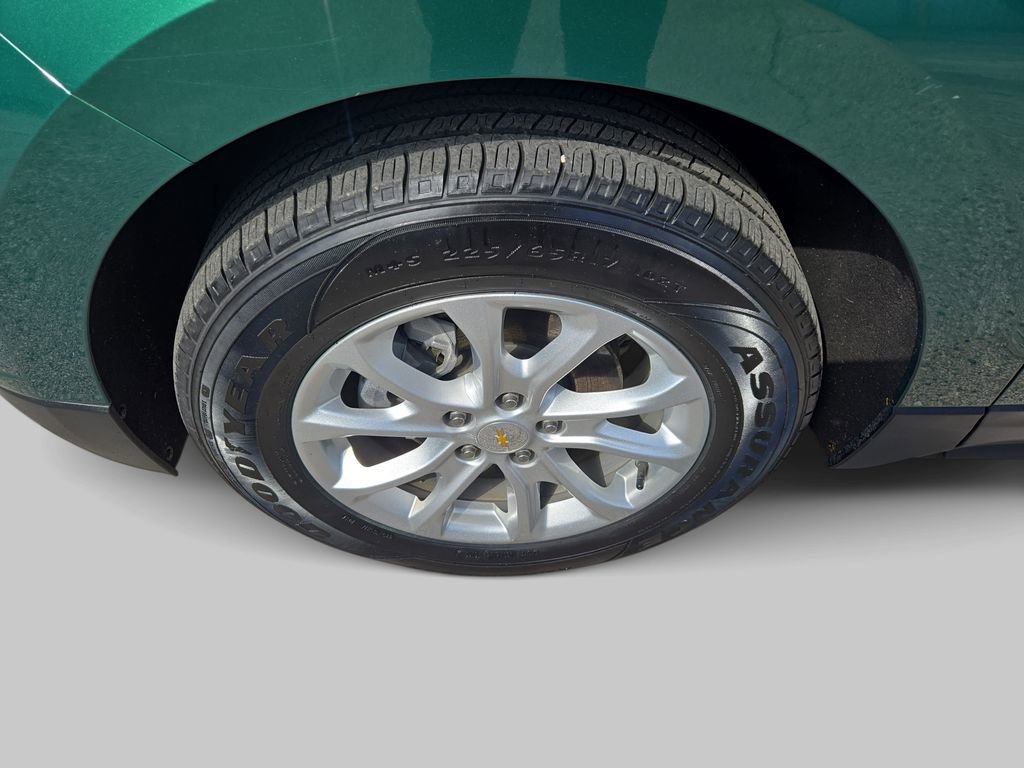 Used 2018 Chevrolet Equinox LT image 32