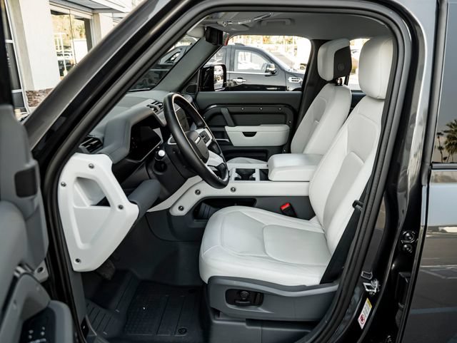 Used 2025 Land Rover Defender 110 S AWD/4WD image 14