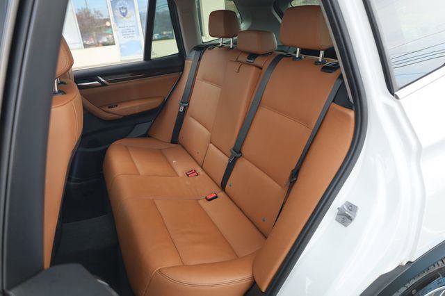 Used 2016 BMW X3 xDrive28i AWD/4WD image 18