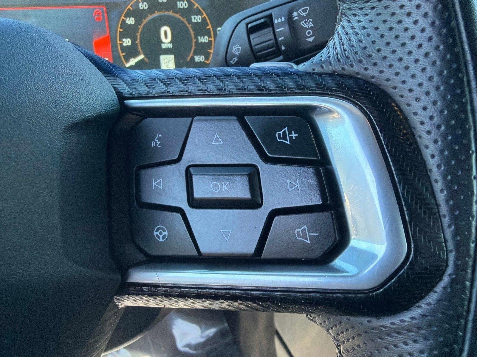 Used 2025 Ford Mustang GT Premium image 39