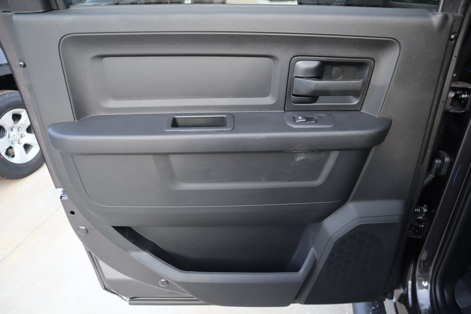 New 2026 RAM 3500 Tradesman AWD/4WD image 16