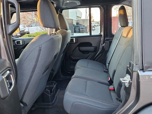 Used 2025 Jeep Wrangler Sport image 10