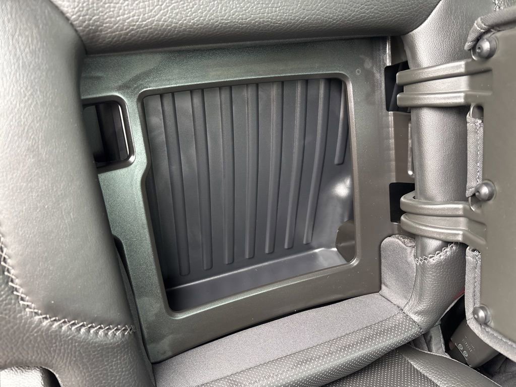 Used 2022 GMC Sierra 1500 Denali w/ Denali Reserve Package image 18