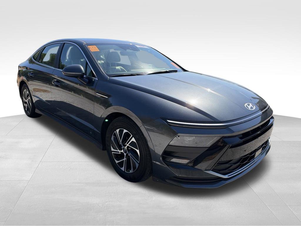 Used 2026 Hyundai Sonata Blue FWD image 14