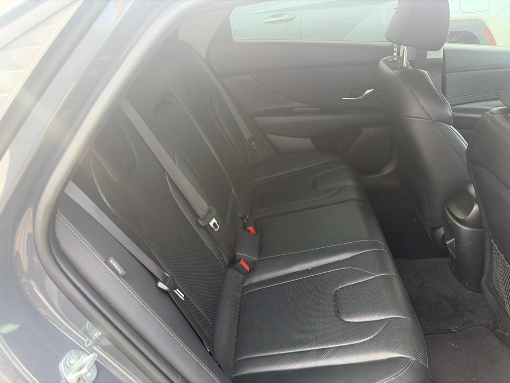 Used 2024 Hyundai Elantra Limited FWD image 7