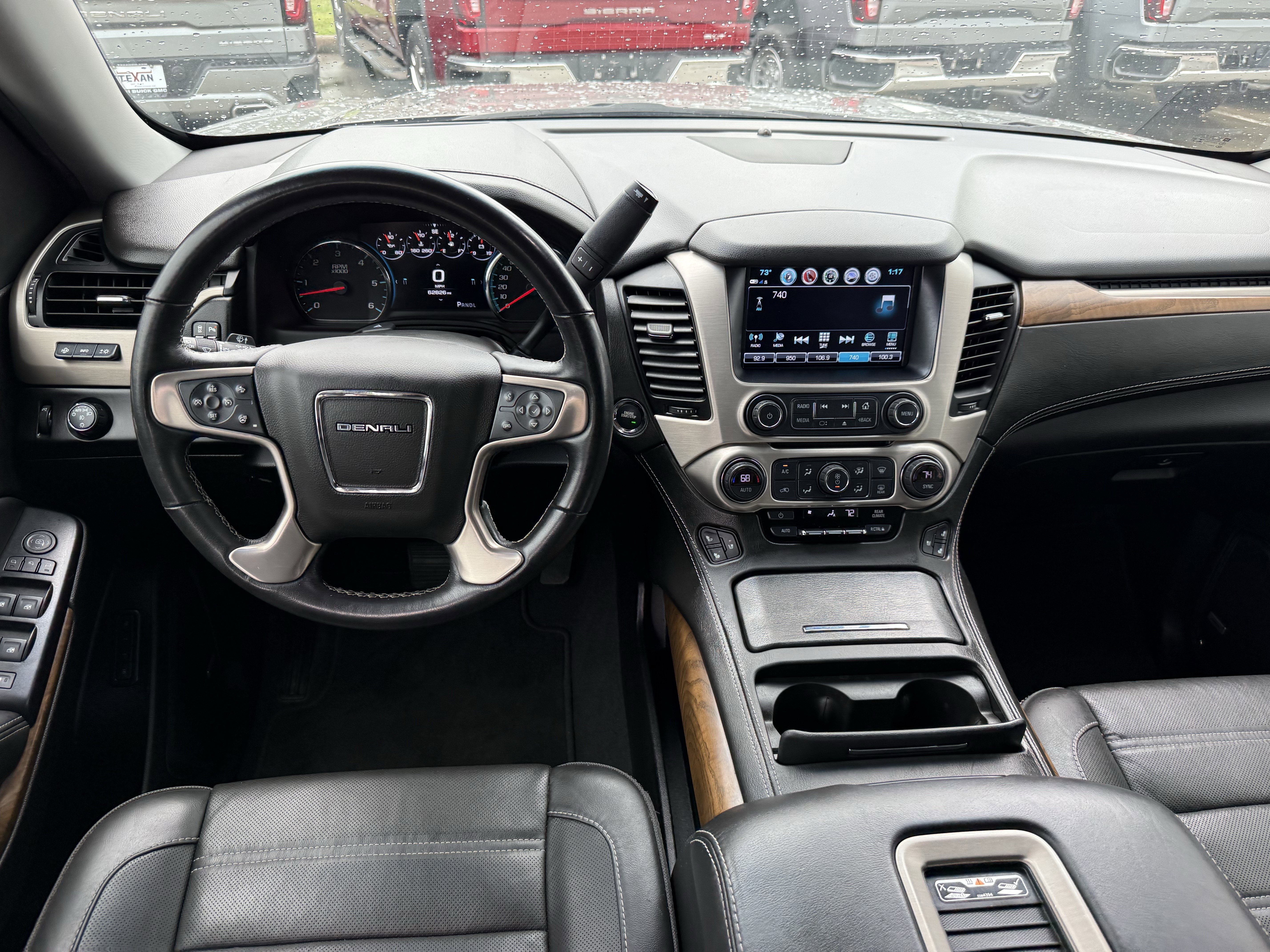 Used 2019 GMC Yukon Denali w/ Denali Ultimate Package image 14