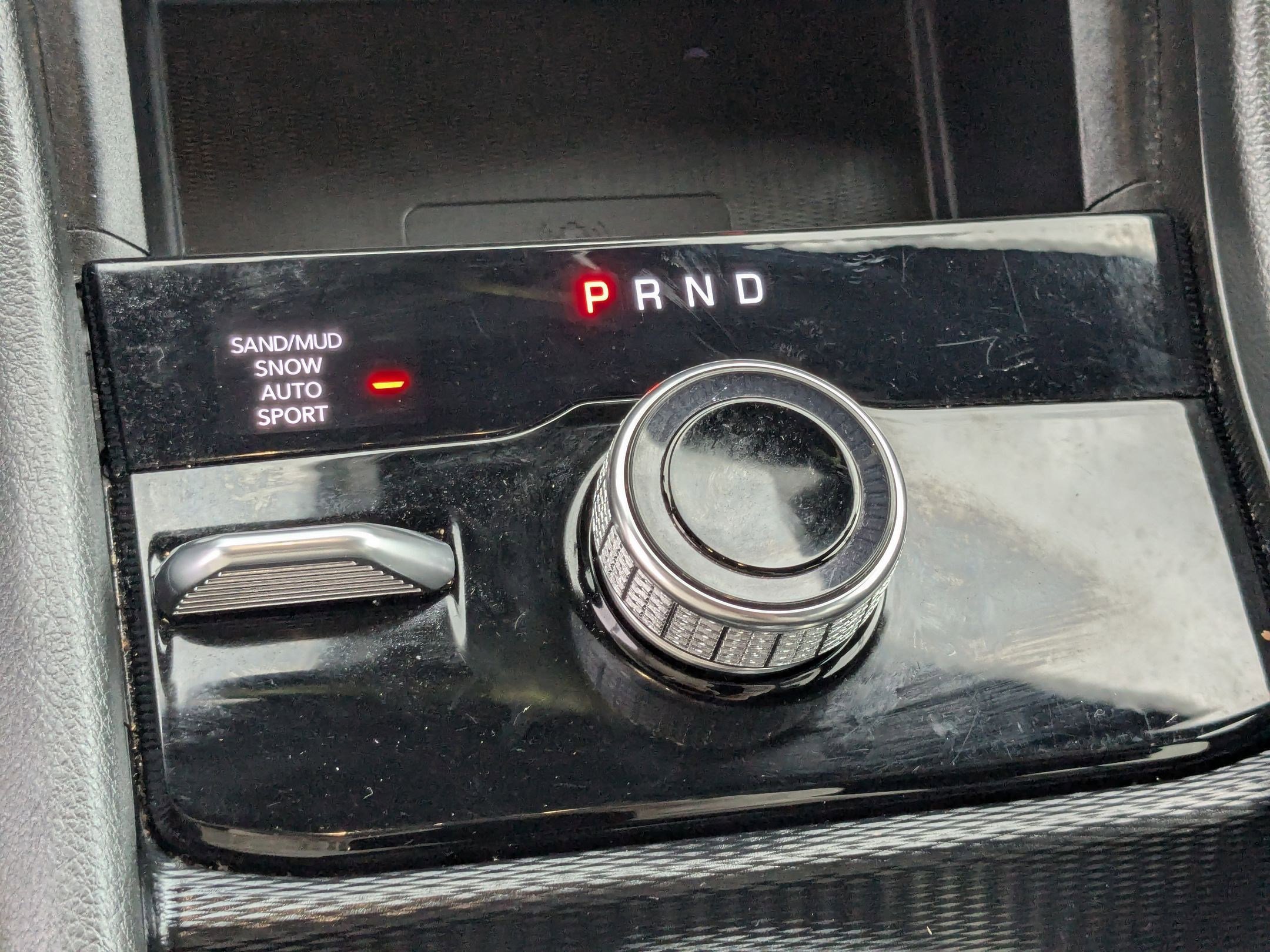 Used 2024 Jeep Grand Cherokee L Limited w/ Luxury Tech Group II image 26