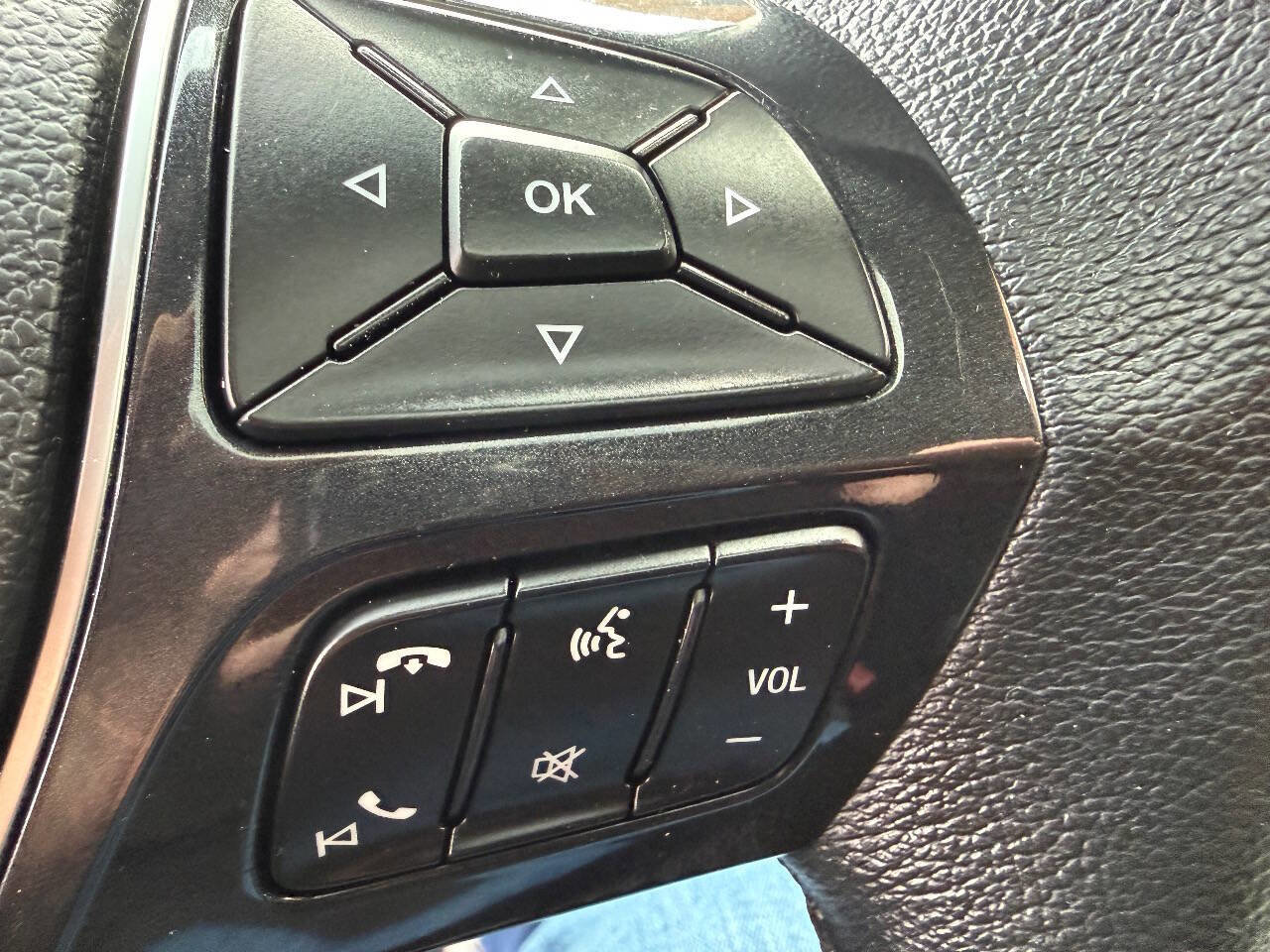 Used 2017 Ford Explorer Limited w/ Equipment Group 301A image 13