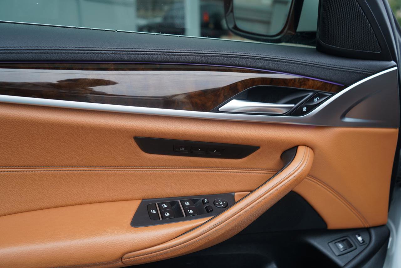 Used 2018 BMW 530e xDrive image 17