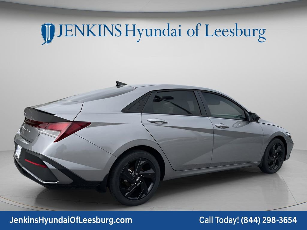 New 2026 Hyundai Elantra Sport FWD image 3