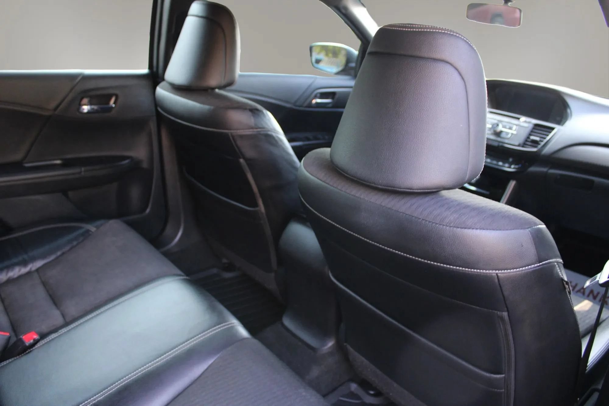Used 2016 Honda Accord Sport image 23