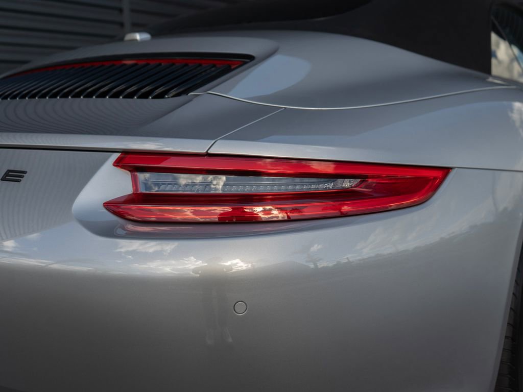 Used 2017 Porsche 911 Carrera S image 14