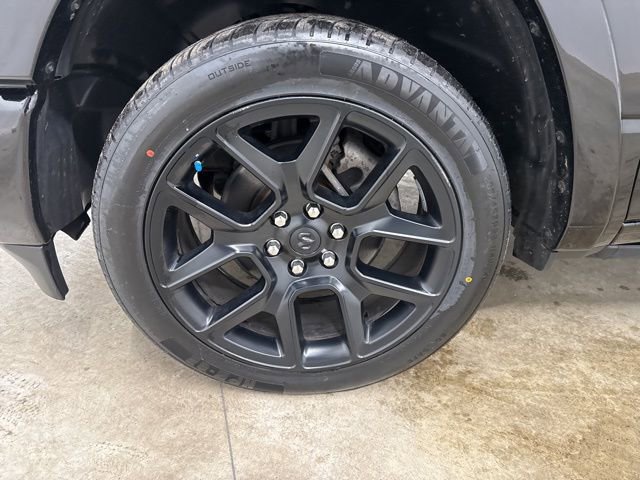 Used 2022 RAM 1500 Laramie image 9