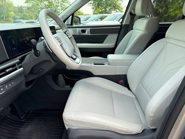 Used 2025 Hyundai Santa Fe SEL AWD/4WD image 20