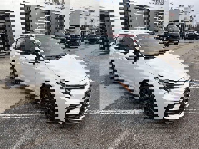 Used 2025 Toyota Corolla XSE image 1