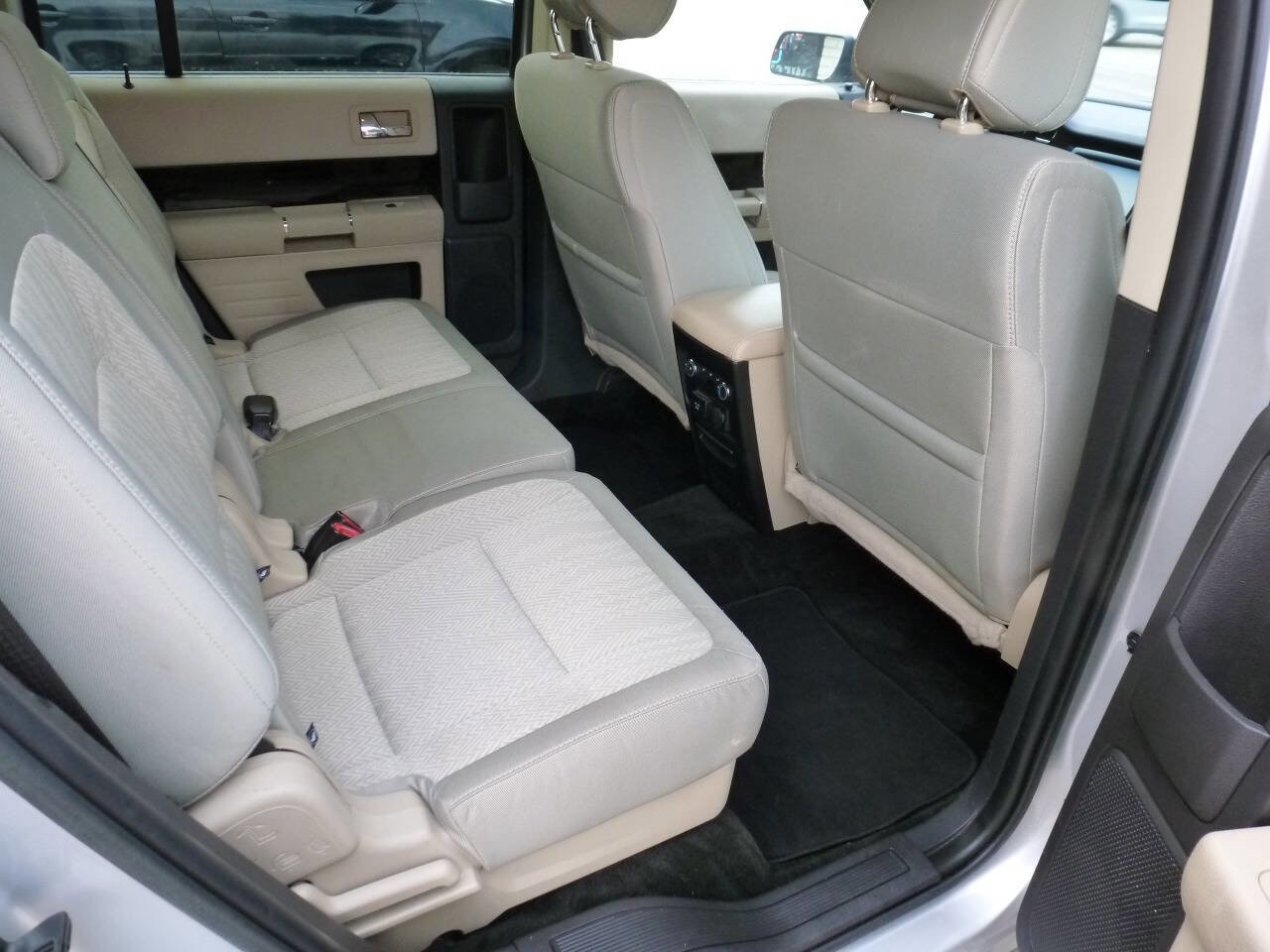 Used 2013 Ford Flex SEL image 12