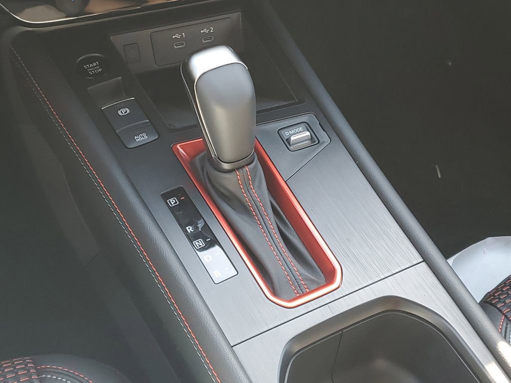 New 2025 Nissan Kicks SR image 21