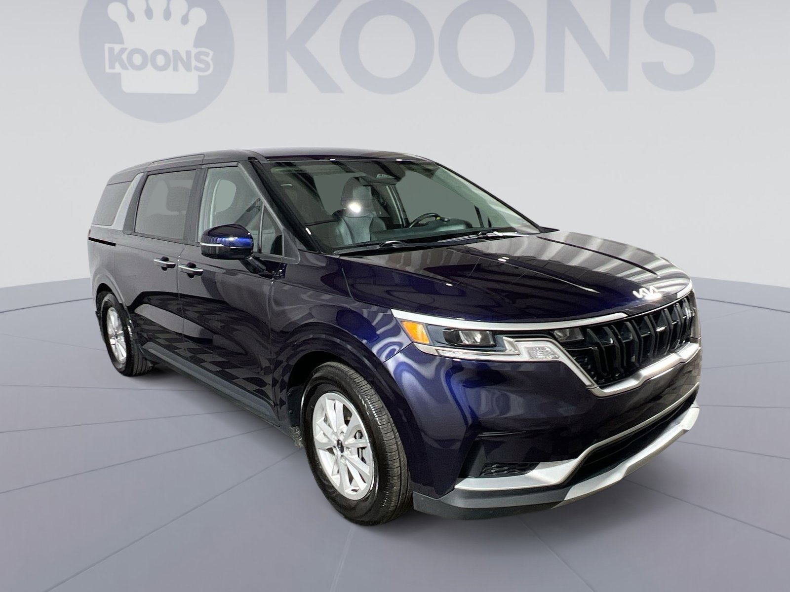 Used 2024 Kia Carnival LX image 10