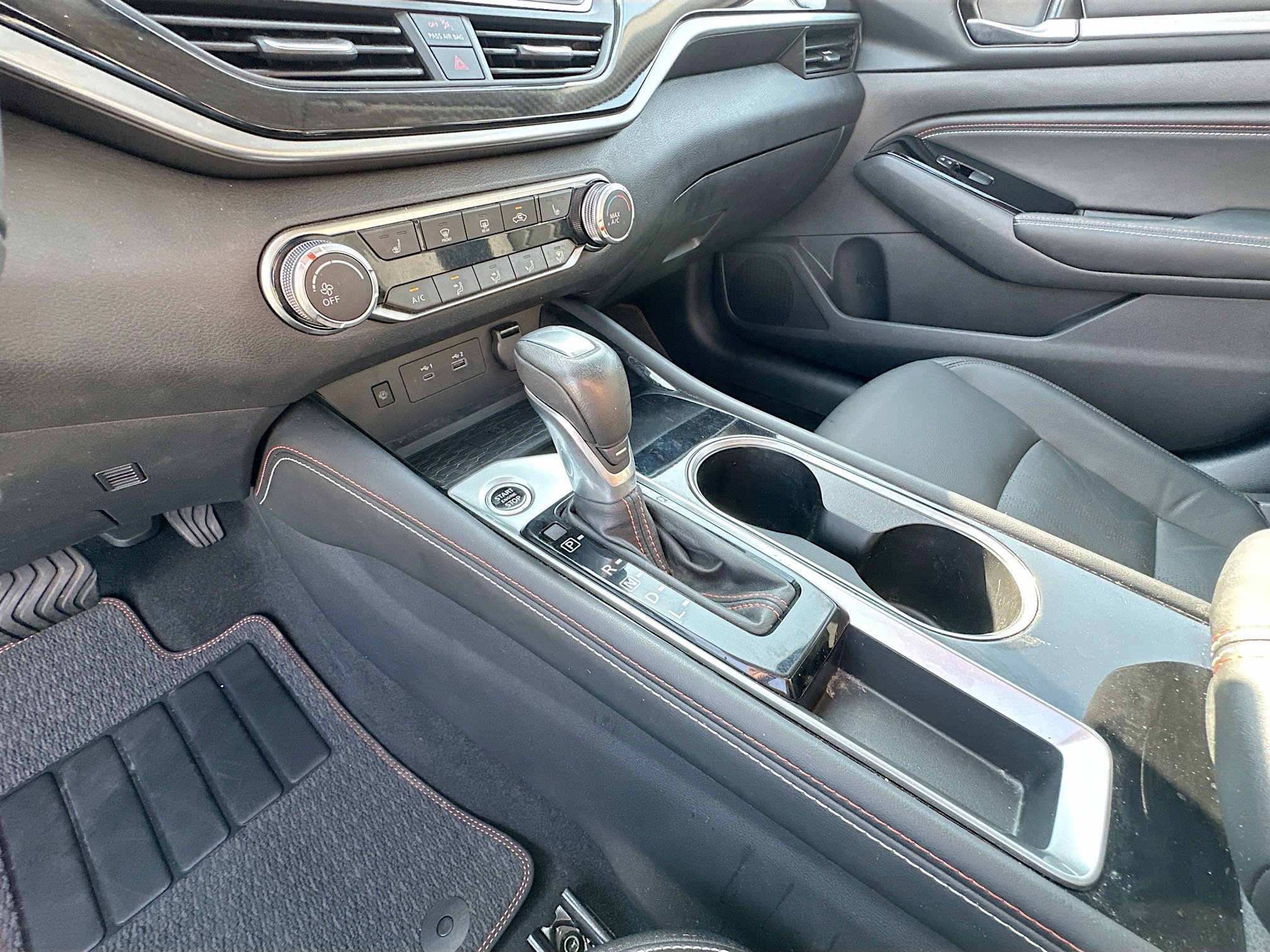 Used 2023 Nissan Altima 2.5 SR w/ SR Premium Package image 17