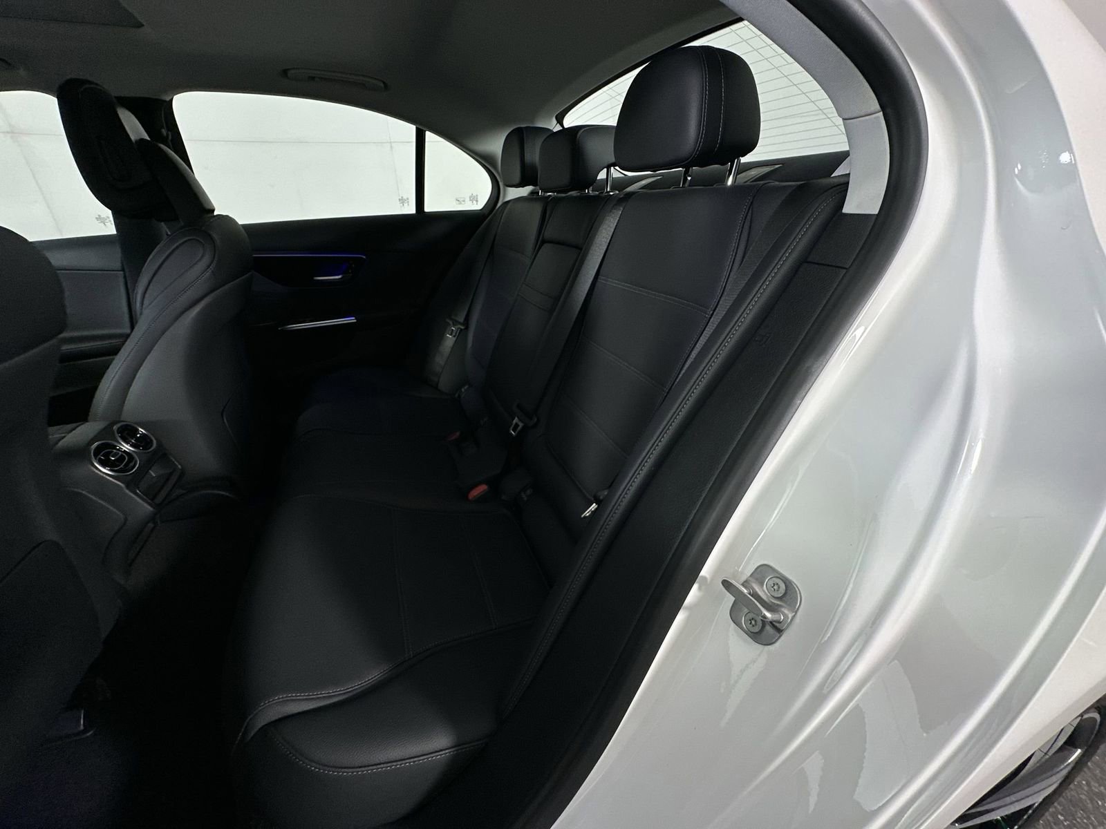 Used 2025 Mercedes-Benz C 300 Sedan image 22