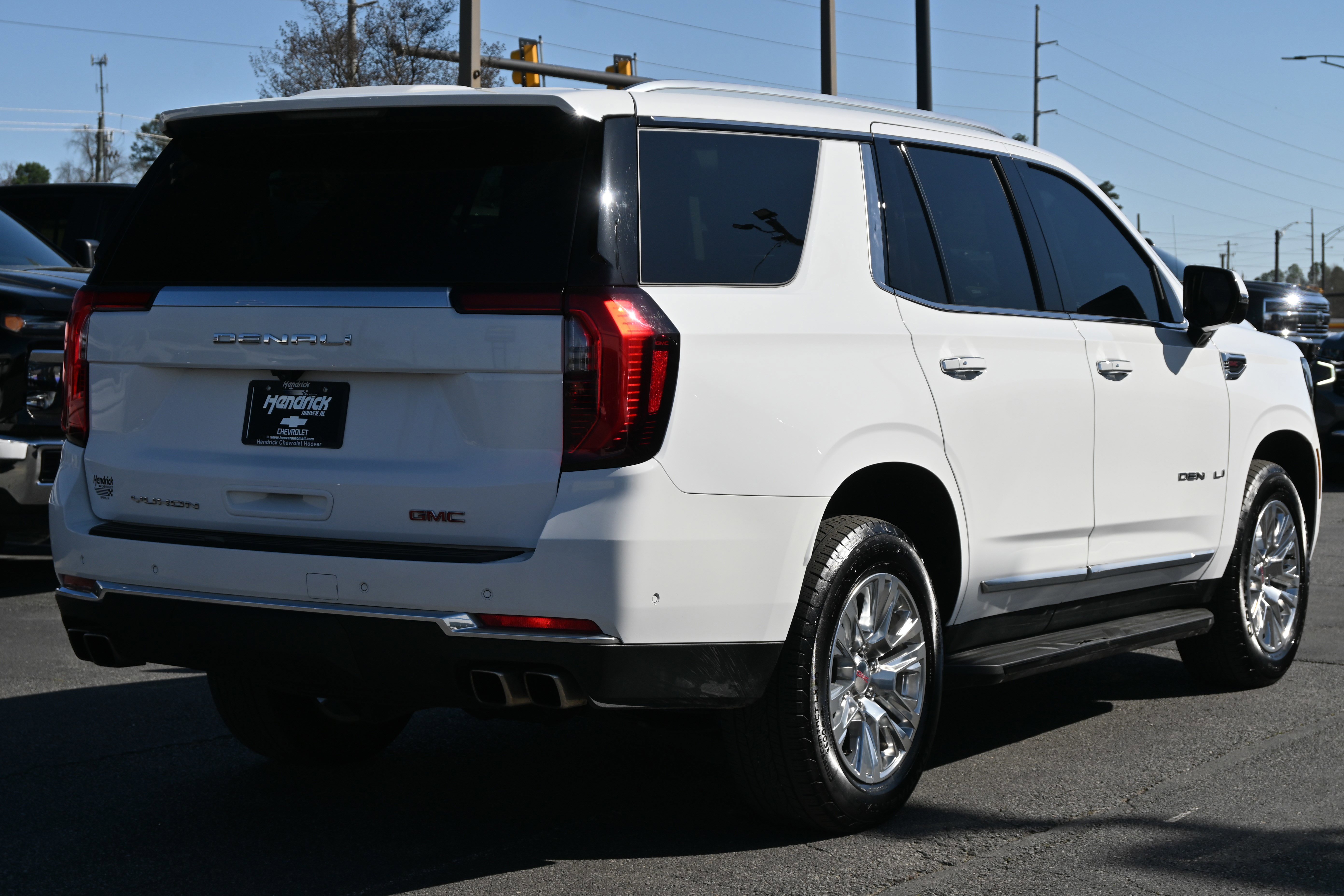 Used 2025 GMC Yukon Denali image 11