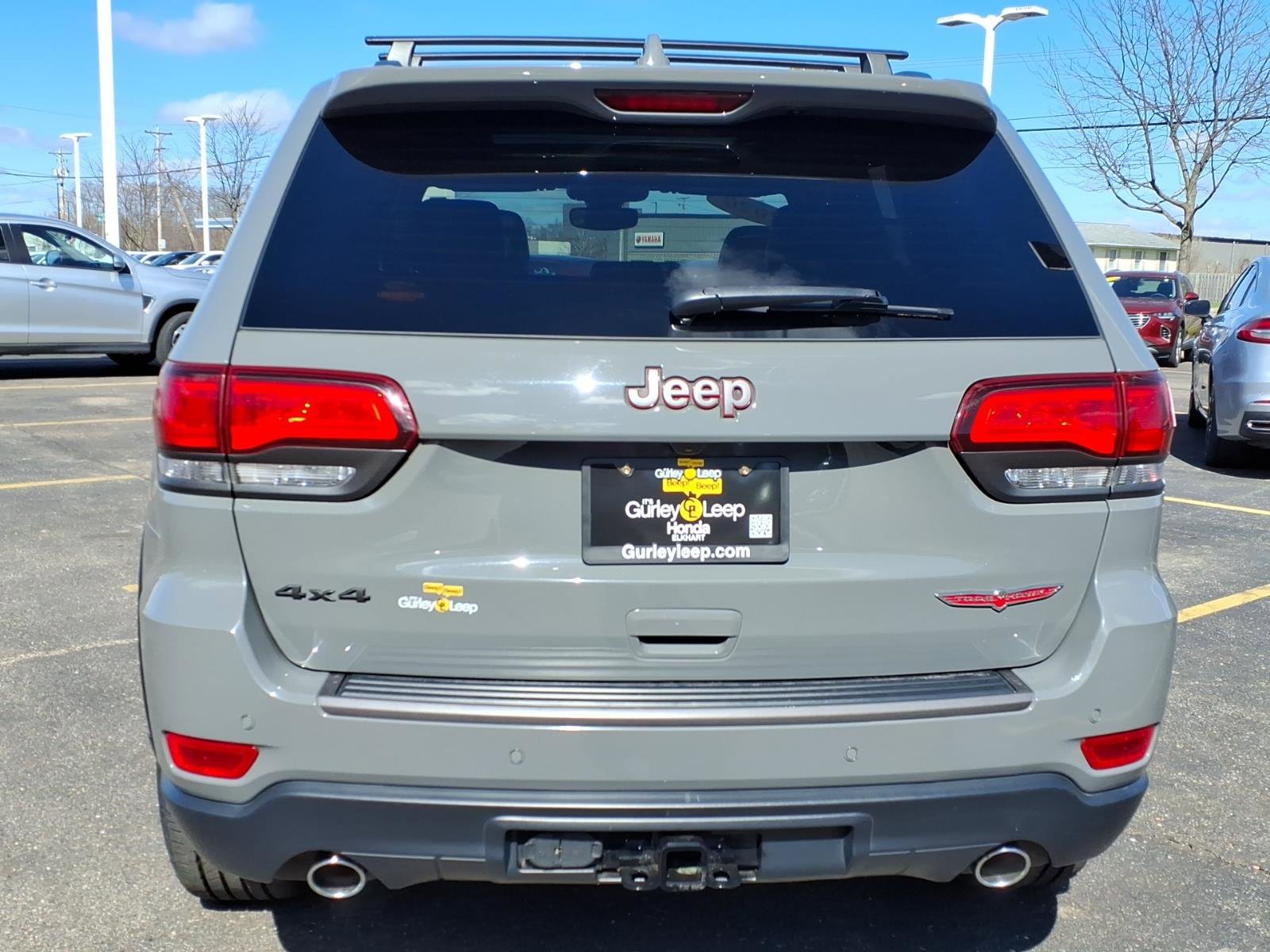 Used 2020 Jeep Grand Cherokee Trailhawk w/ Trailhawk Luxury Group AWD/4WD image 11