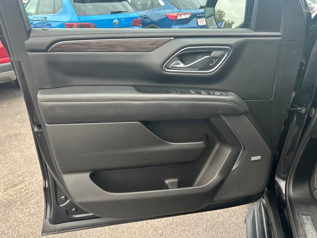 Used 2023 Chevrolet Tahoe LT image 23