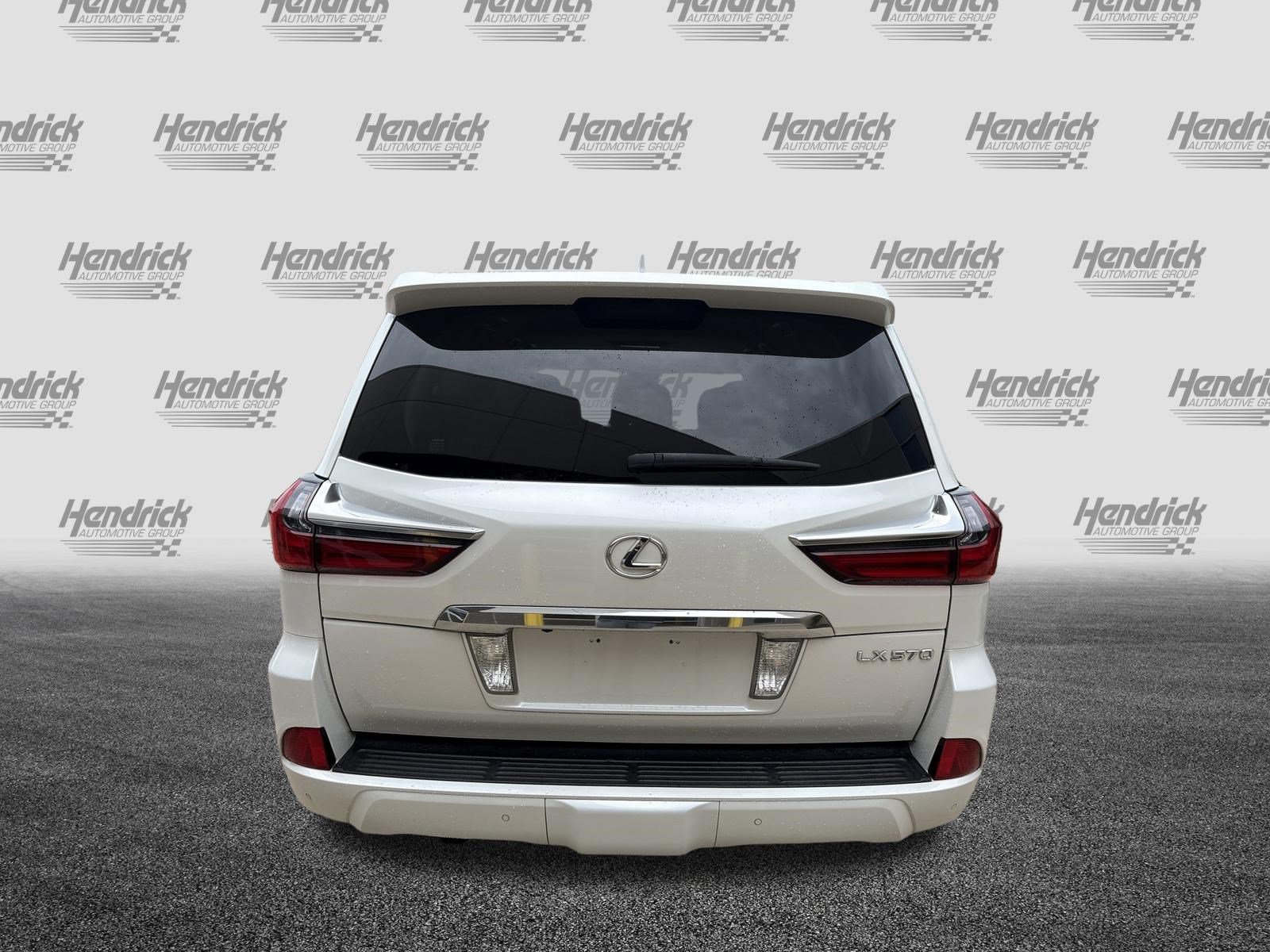Used 2017 Lexus LX 570 4WD w/ Luxury Package image 9