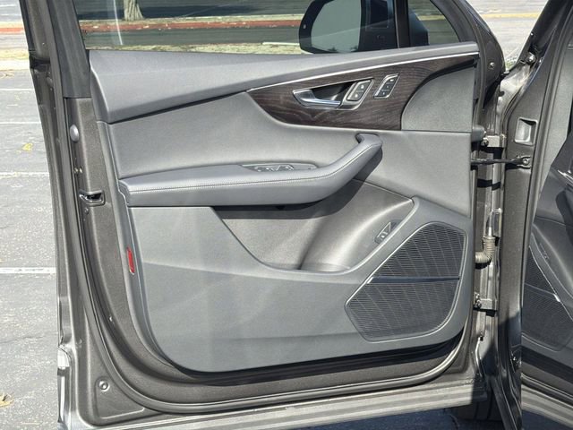 Used 2023 Audi Q7 2.0T Premium Plus w/ Premium Plus Package image 20