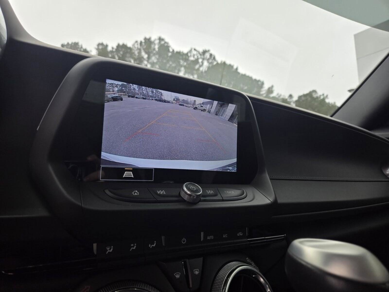 Used 2024 Chevrolet Camaro LT w/ Technology Package image 15