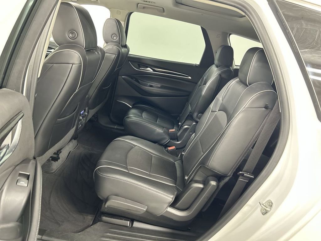 Used 2020 Buick Enclave Avenir w/ Avenir Technology Package AWD/4WD image 20