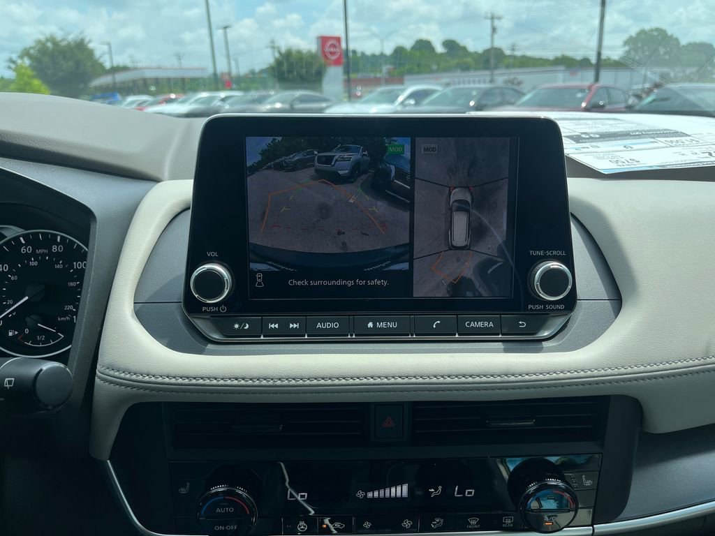 New 2026 Nissan Rogue Dark Armor FWD image 18