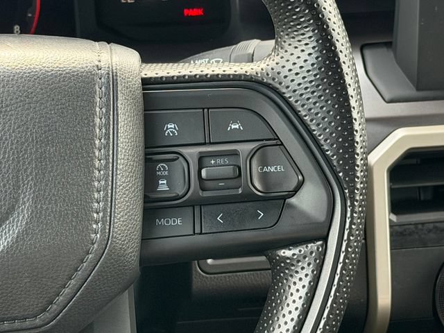 Certified 2025 Toyota Tacoma SR5 AWD/4WD image 27