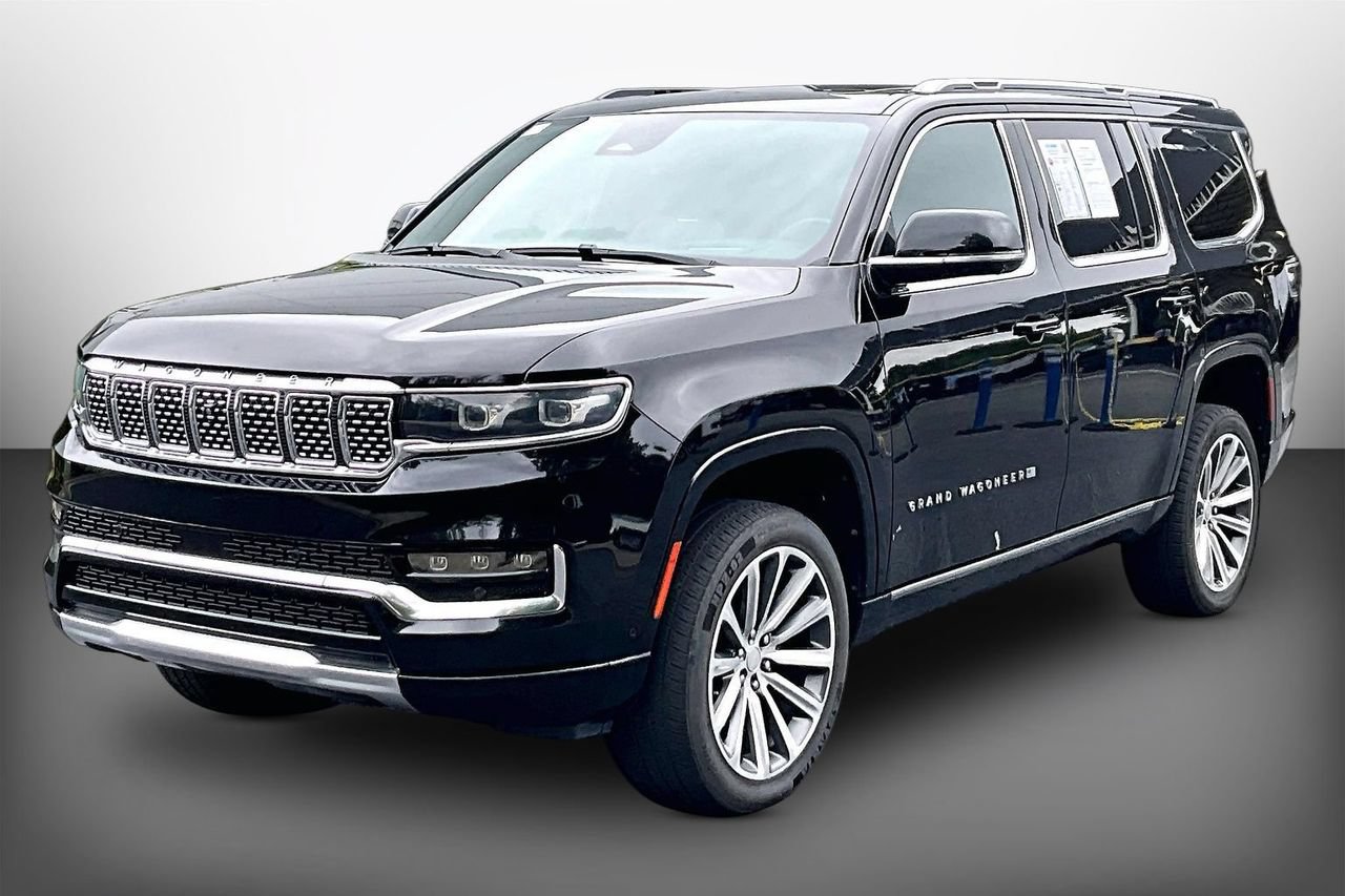 Used 2023 Jeep Grand Wagoneer Series II AWD/4WD image 4
