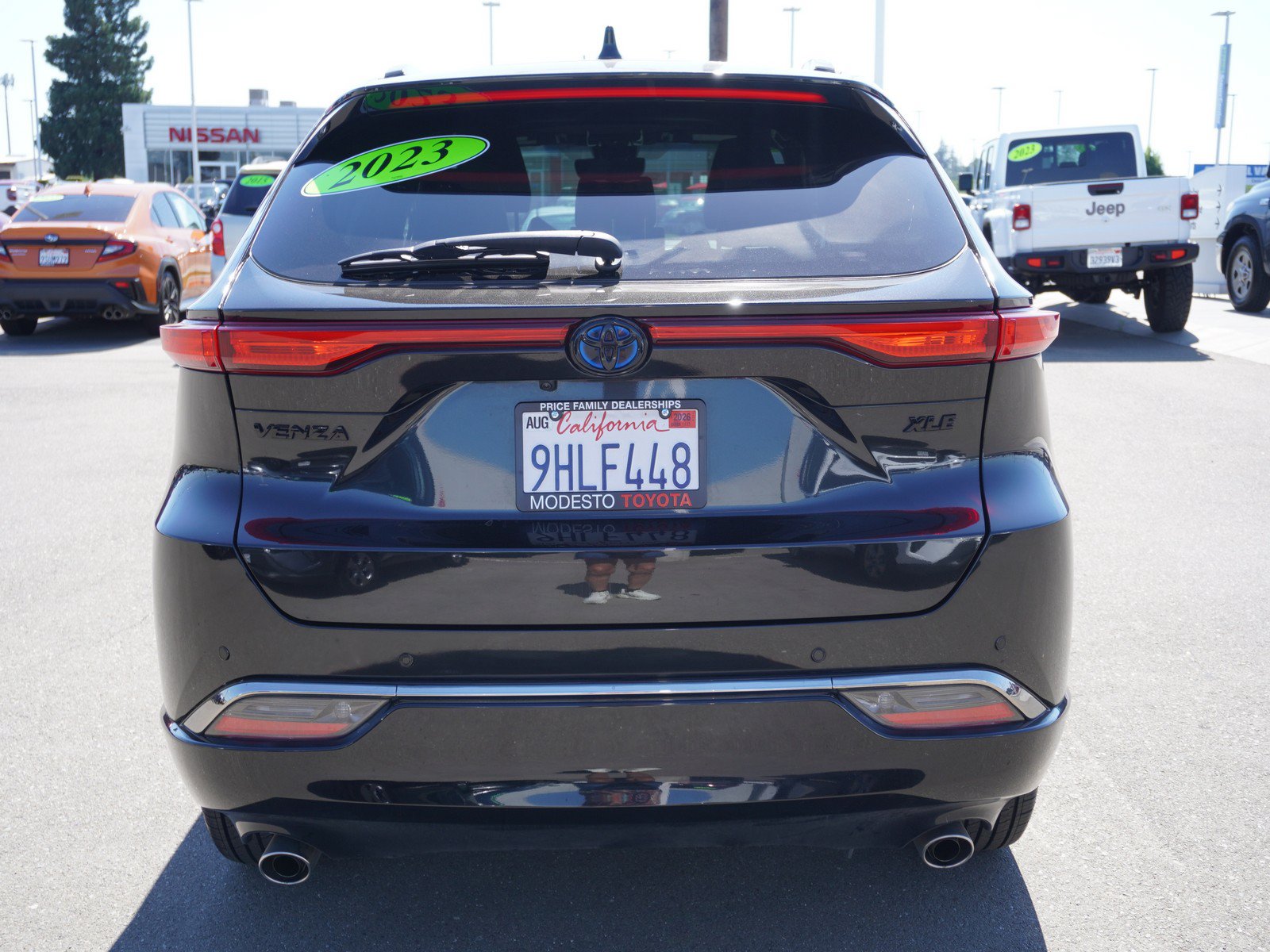 Used 2023 Toyota Venza Nightshade AWD/4WD image 9