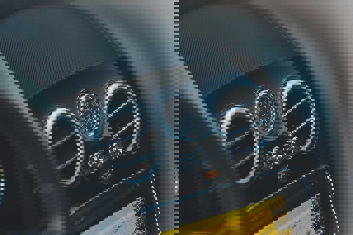 Used 2015 Bentley Flying Spur V8 image 66