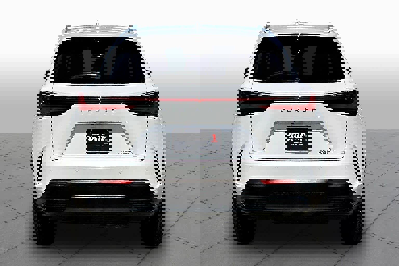 Used 2025 Lexus NX 250 FWD w/ Accessory Package (Z1) image 5