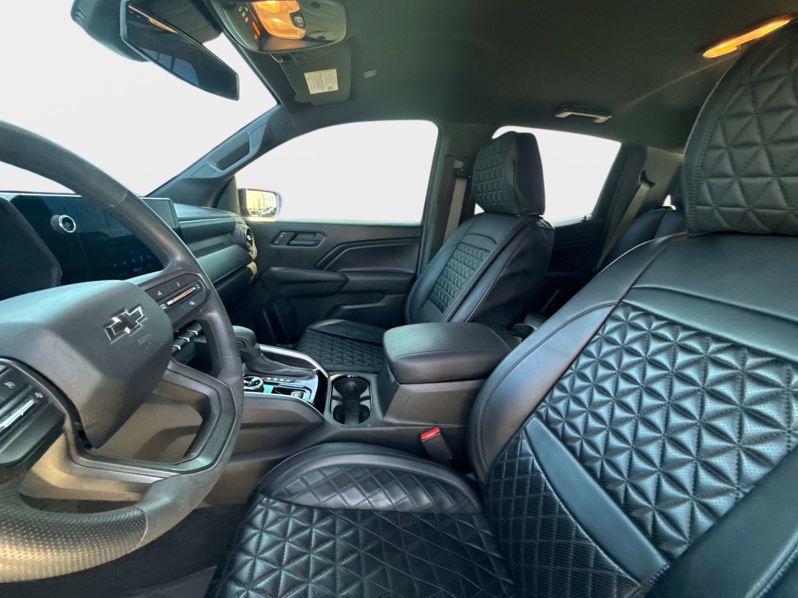 Used 2023 Chevrolet Colorado Trail Boss image 22