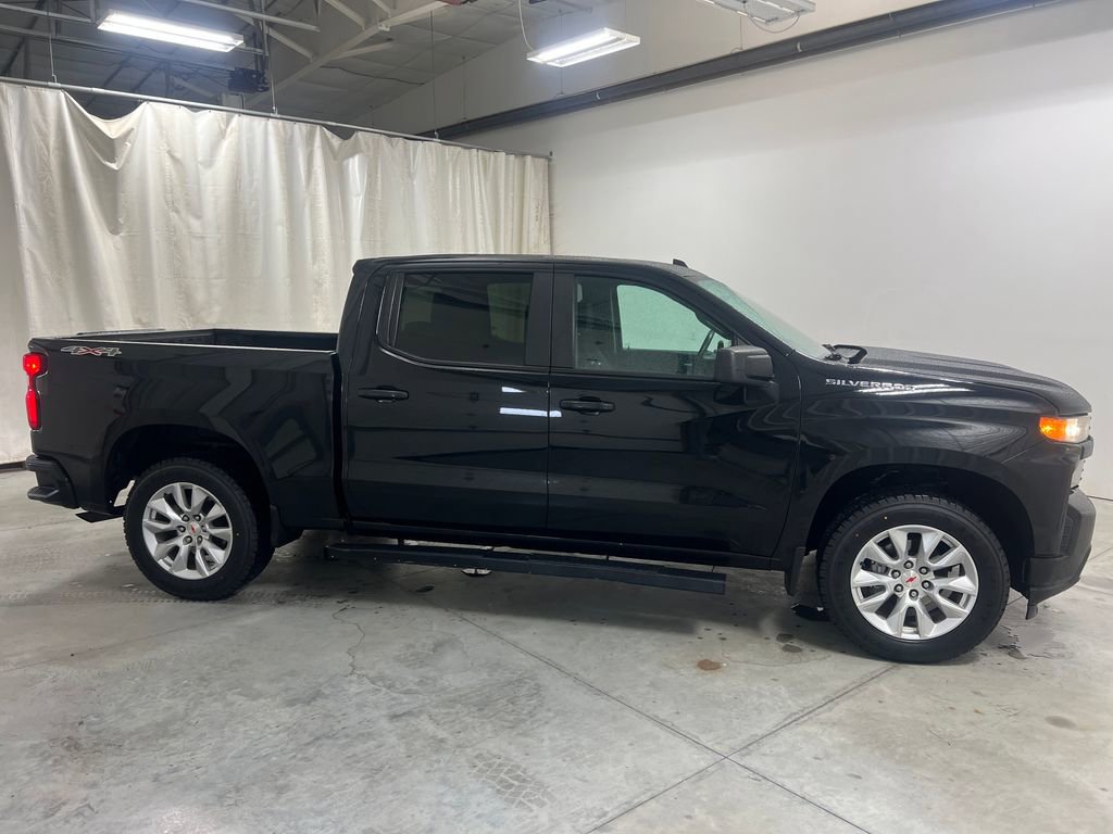 Used 2020 Chevrolet Silverado 1500 Custom w/ Custom Value Package image 23