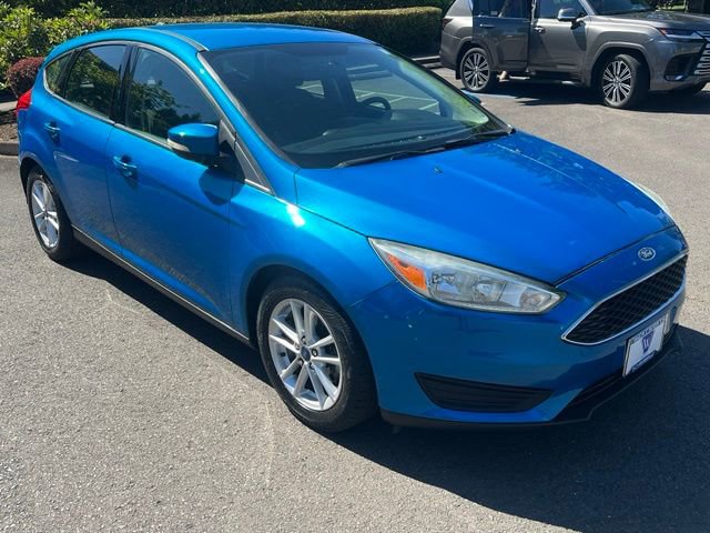 Used 2016 Ford Focus SE w/ SE Cold Weather Package FWD image 1