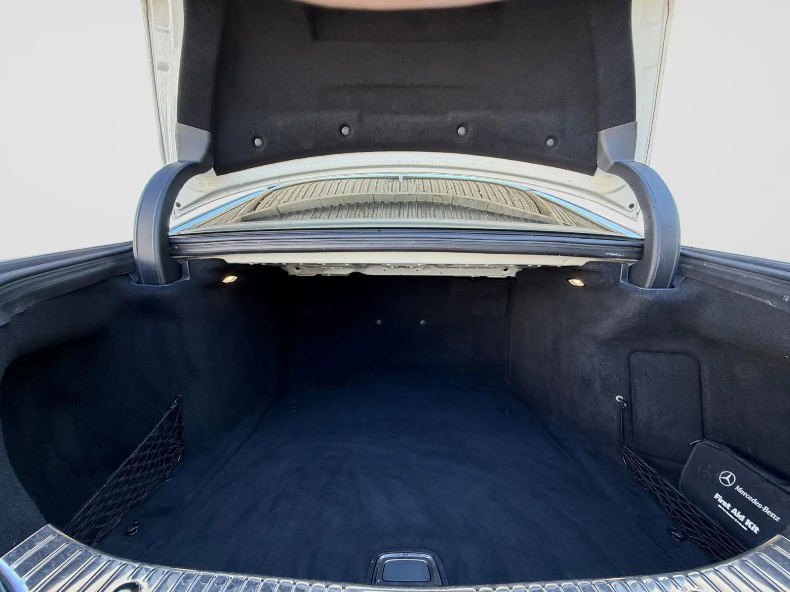Used 2018 Mercedes-Benz S 560 Sedan image 13