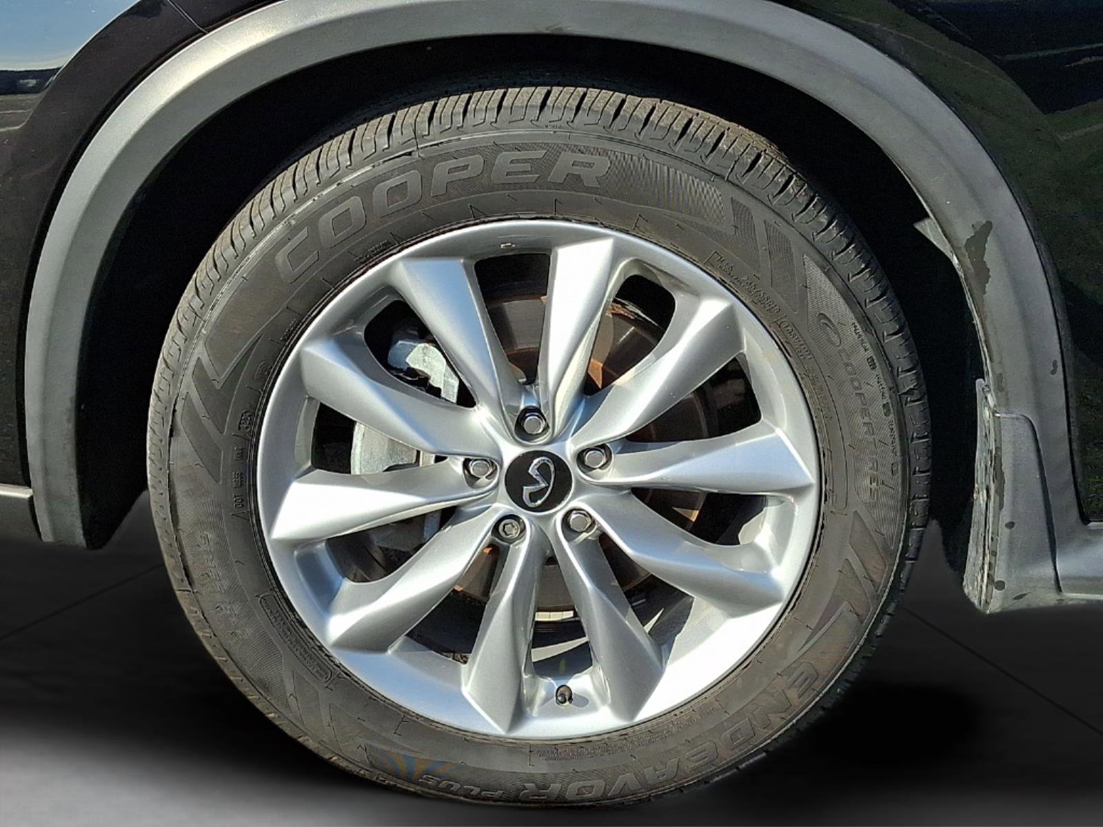 Used 2020 INFINITI QX50 Luxe w/ Cargo Package image 9