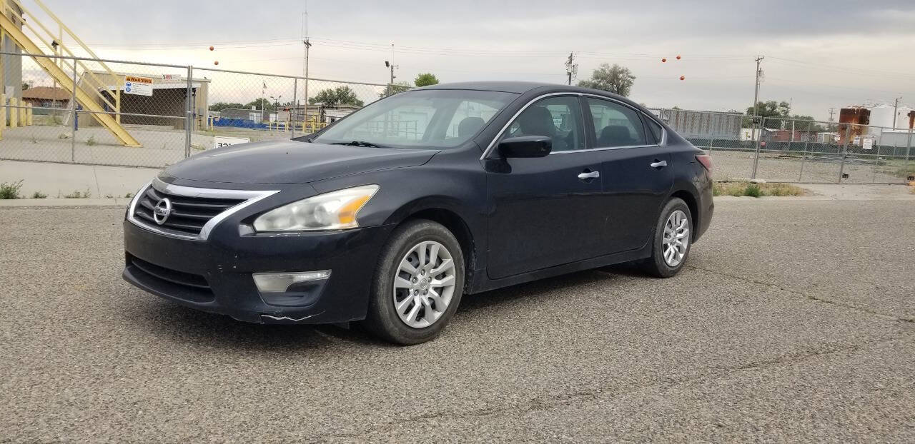 Used 2015 Nissan Altima 2.5 S w/ Power Driver Seat Package FWD image 2