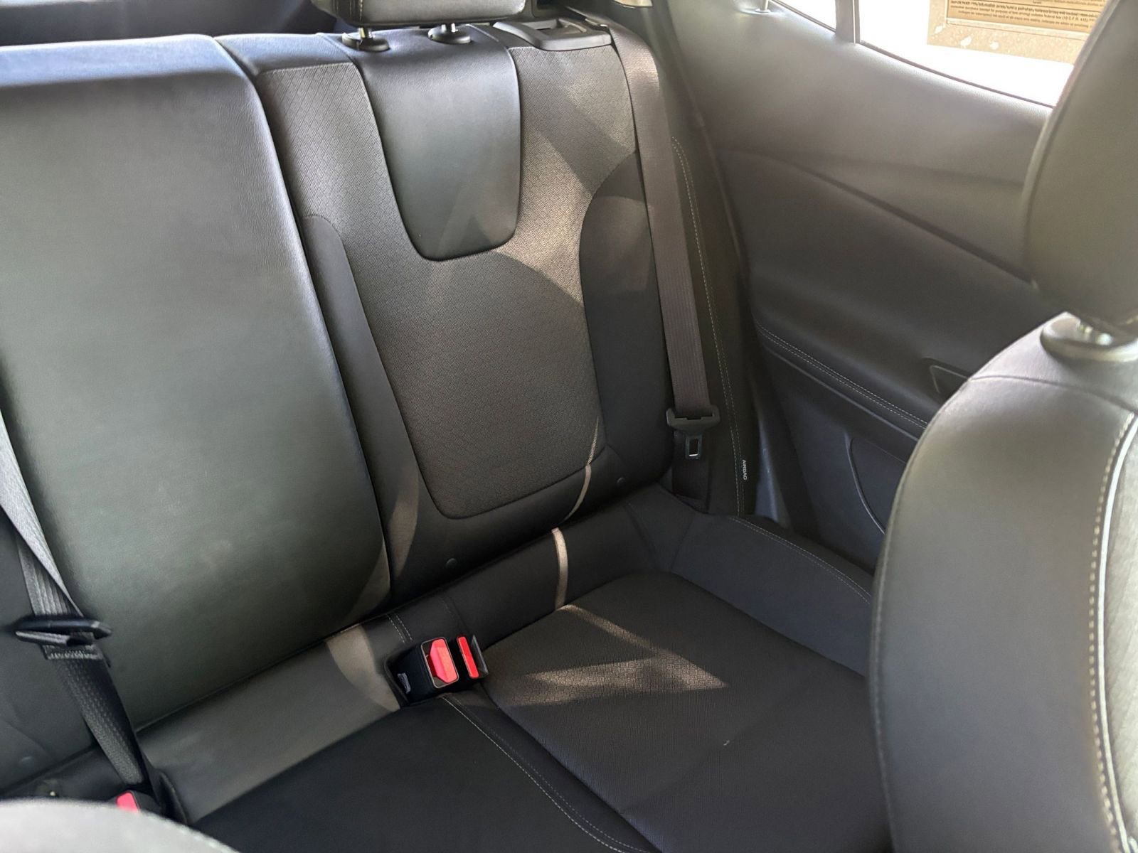 Used 2025 Buick Encore GX Preferred FWD image 38