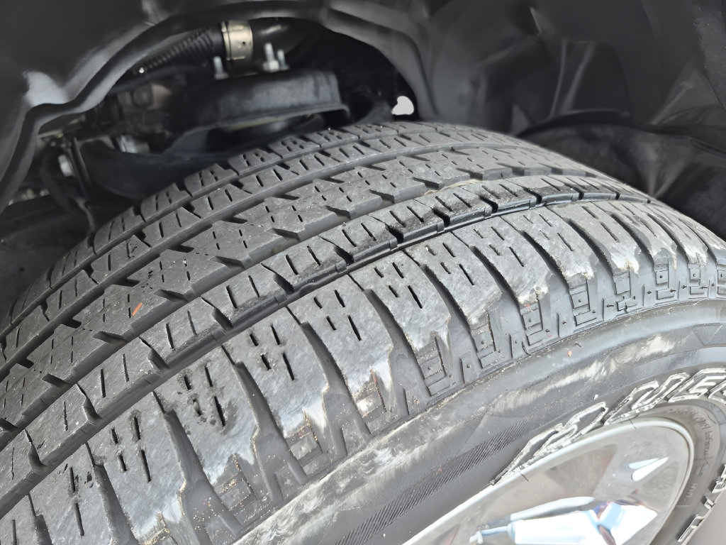 Used 2025 RAM 1500 Lone Star AWD/4WD image 14