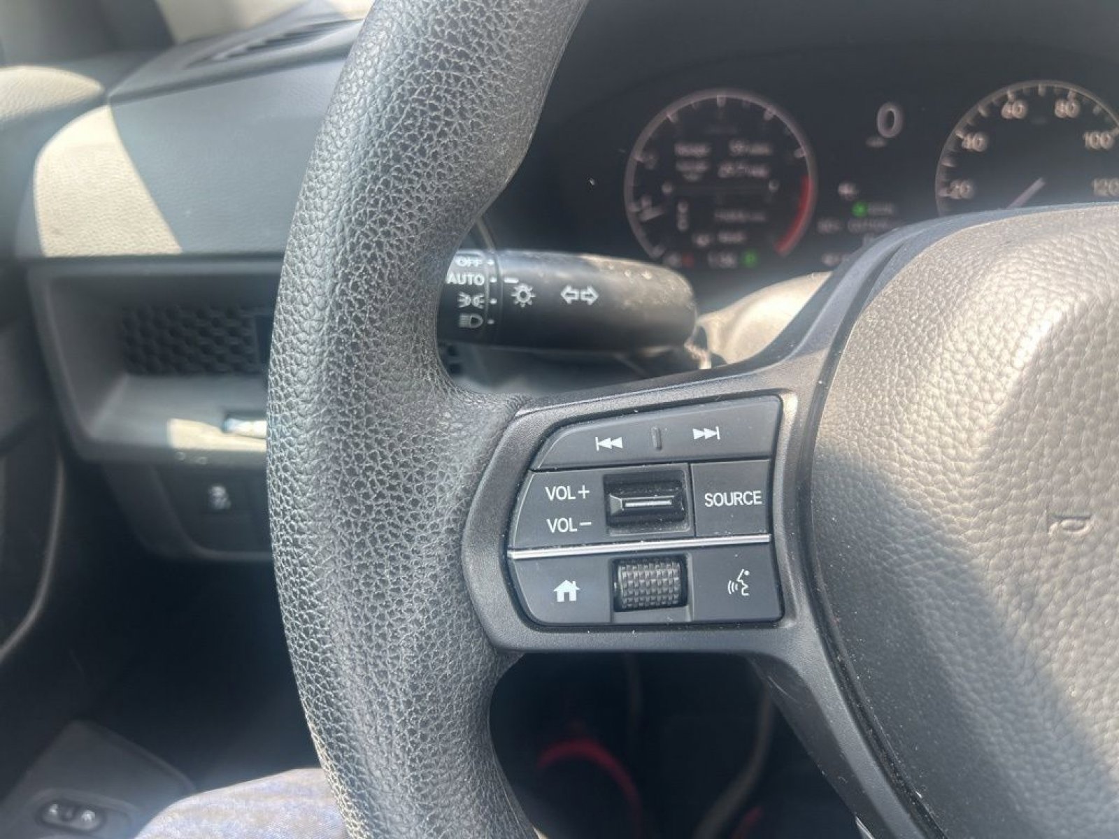 Used 2024 Honda CR-V EX image 16